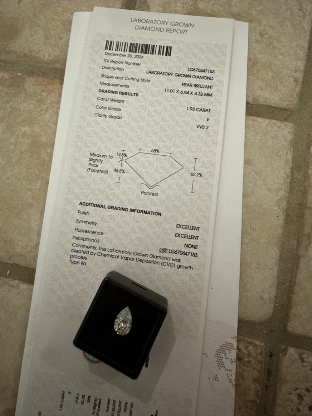 Pear Lab-Grown Diamond Solitaire